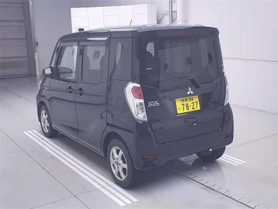 Mitsubishi eK X Space