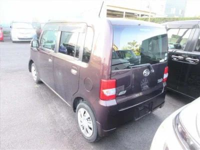 Daihatsu MOVE CONTE