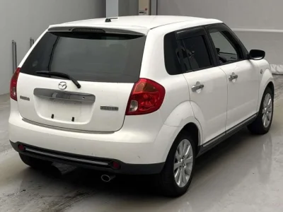 Mazda Verisa