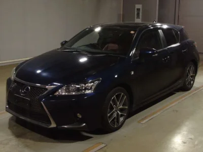 Lexus CT200h