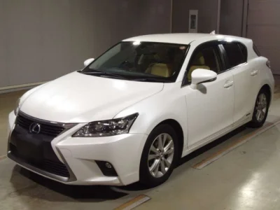 Lexus CT200h