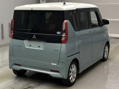 Mitsubishi eK X Space