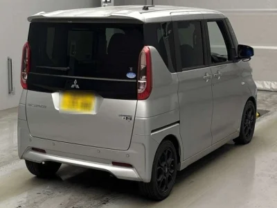 Mitsubishi eK X Space