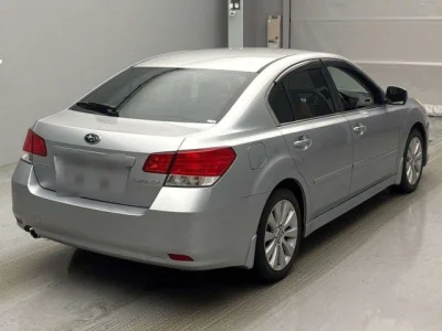 Subaru LEGACY B4