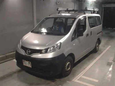 Nissan NV200