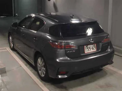 Lexus CT200h