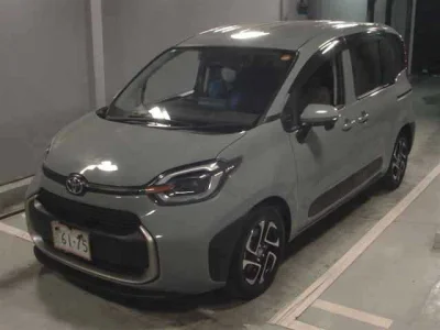 Toyota Sienta