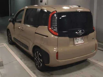 Toyota Sienta