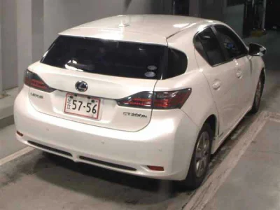 Lexus CT200h