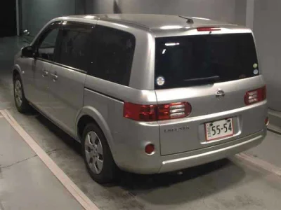 Nissan Lafesta