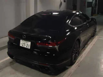 Lexus LS