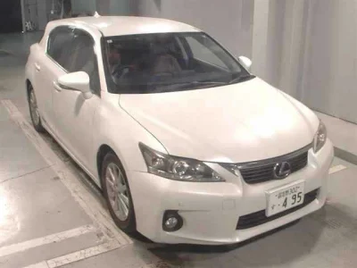 Lexus CT200h