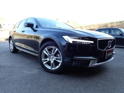 Volvo V90