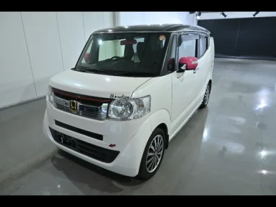 Honda N-Box Slash