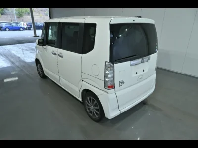 Honda N-Box+