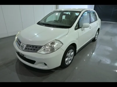 Nissan Tiida Latio