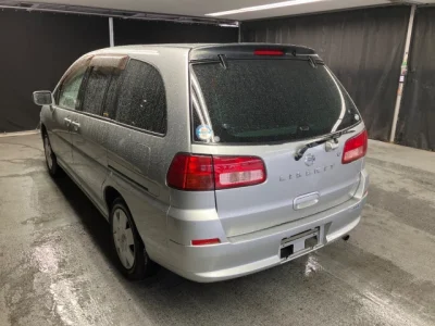 Nissan Liberty