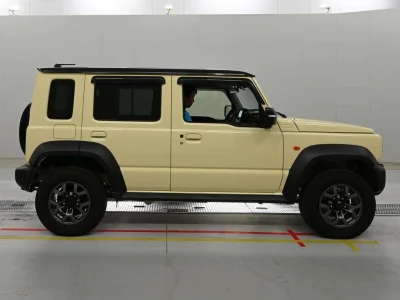 Suzuki JIMNY NOMADE