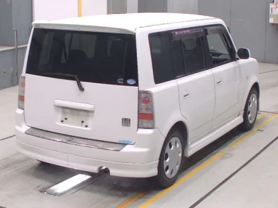 Toyota bB