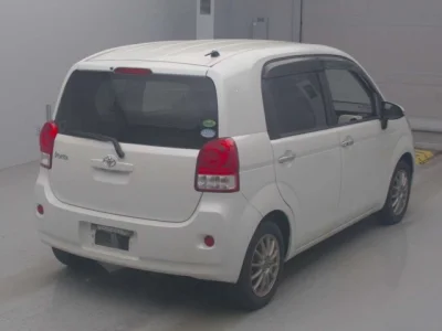 Toyota Porte