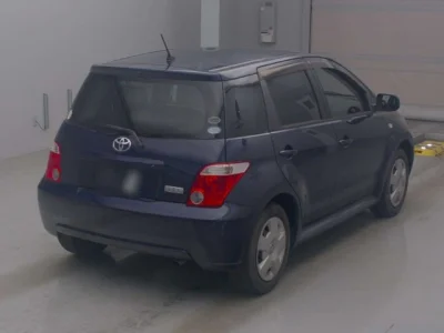 Toyota Ist