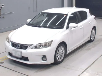 Lexus CT200h