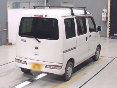 Toyota Pixis Van