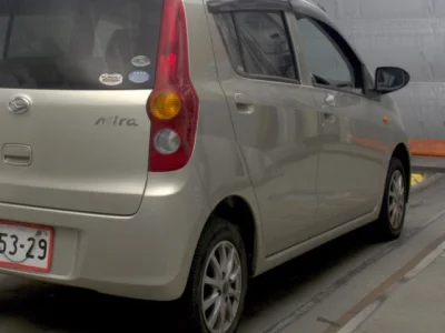 Daihatsu Mira