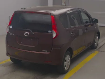Toyota Passo Sette