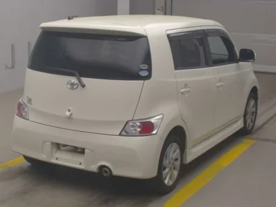 Toyota bB