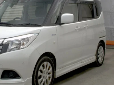 Suzuki Solio