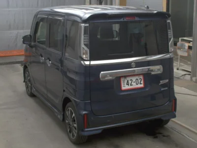 Suzuki Spacia