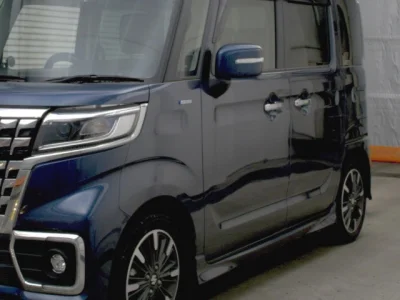 Suzuki Spacia