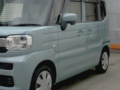 Suzuki Spacia