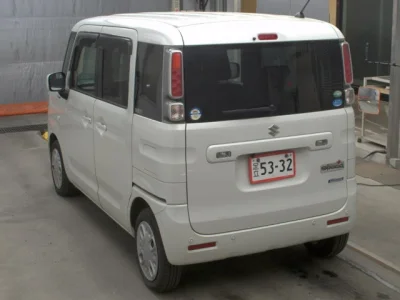 Suzuki Spacia