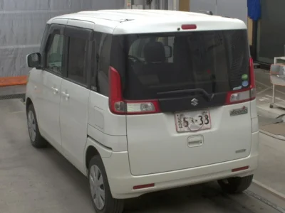 Suzuki Spacia