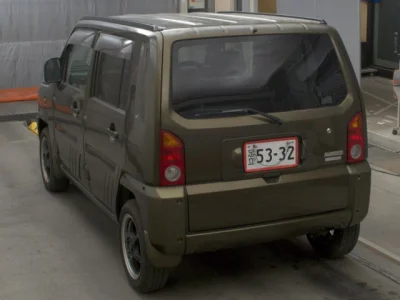 Daihatsu Naked