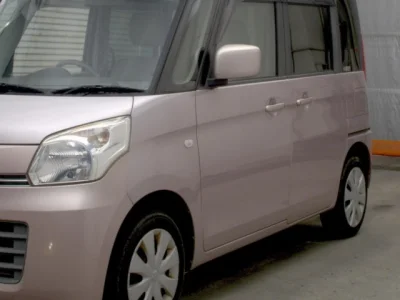 Suzuki Spacia