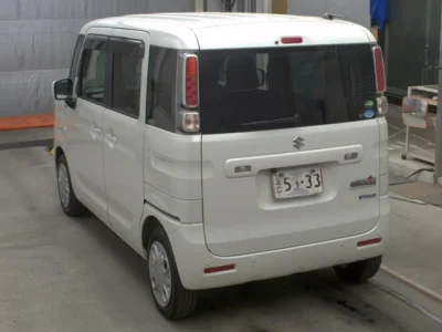 Suzuki Spacia