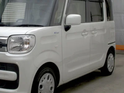 Suzuki Spacia