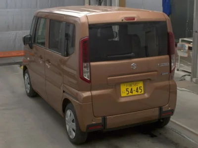Suzuki Spacia
