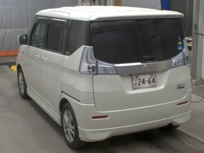 Suzuki Solio