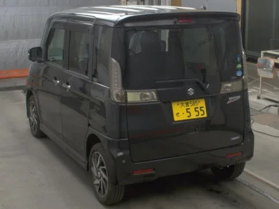 Suzuki Spacia