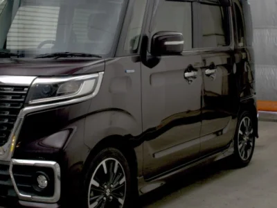 Suzuki Spacia