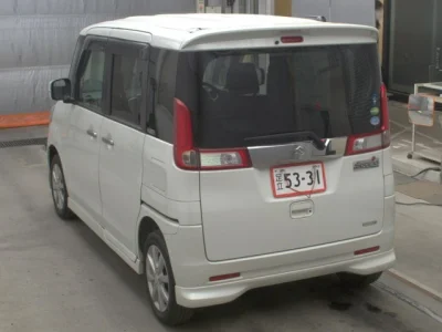 Suzuki Spacia