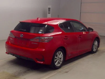 Lexus CT200h