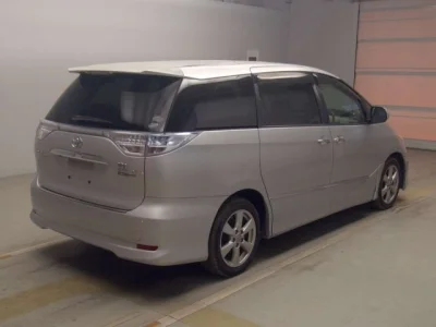 Toyota Estima Hybrid