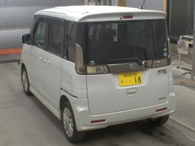 Suzuki Spacia