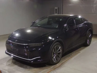 Toyota CROWN CROSSOVER