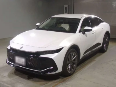 Toyota Crown Crossover